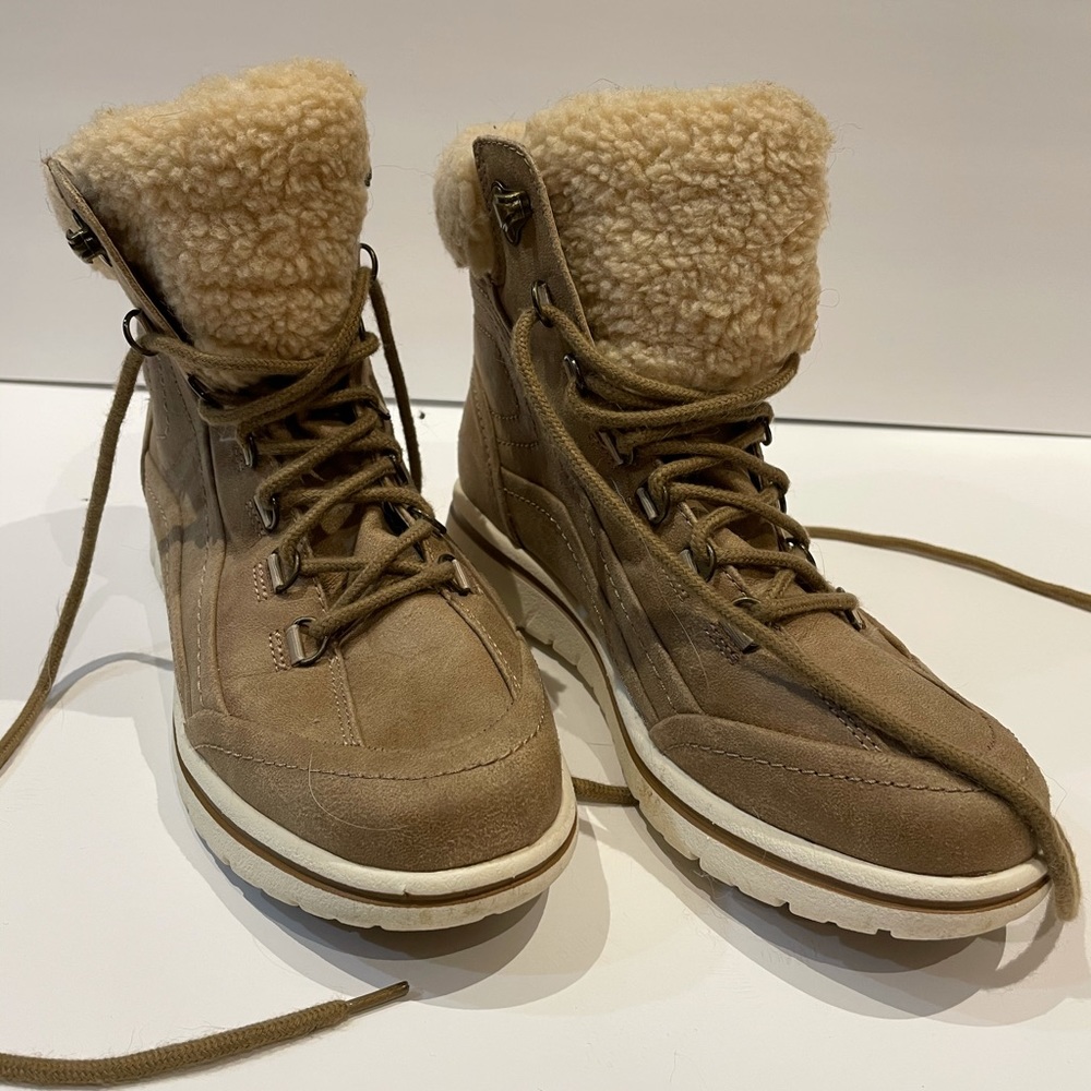 Cliffs Winter Boot/Sneaker - image 1